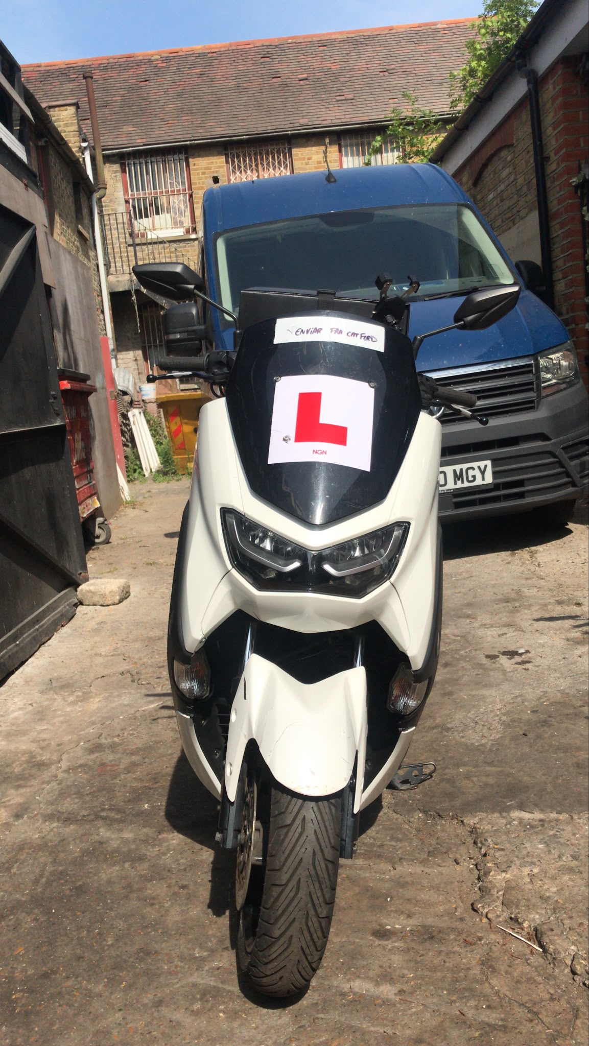 YAMAHA NMAX 125