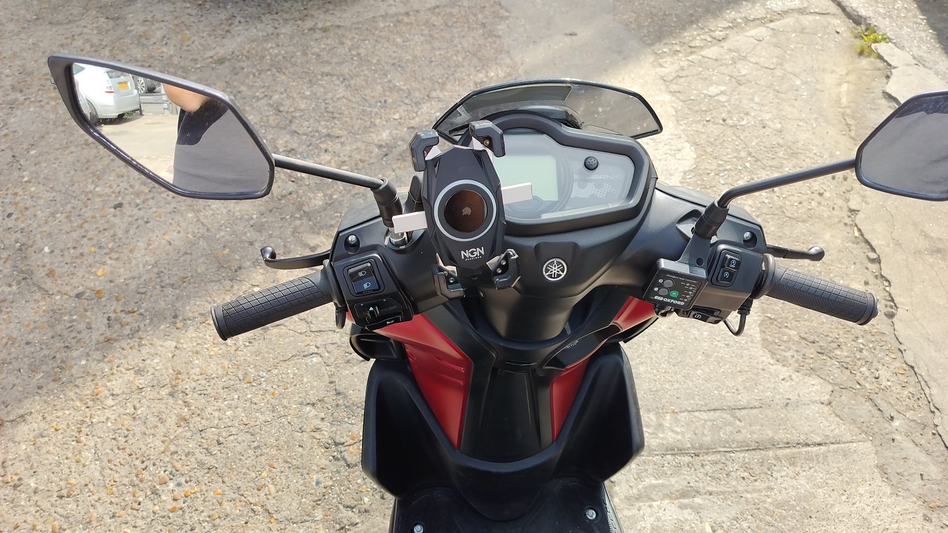 YAMAHA RayZR 125 — image 4